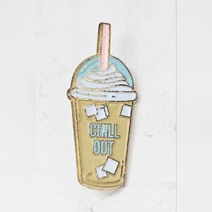 Chill Out Blended Drink Enamel Pin - Pastel Yellow & Blue